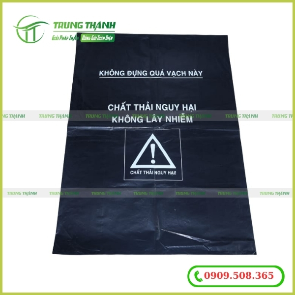 Bao rác màu đen y tế