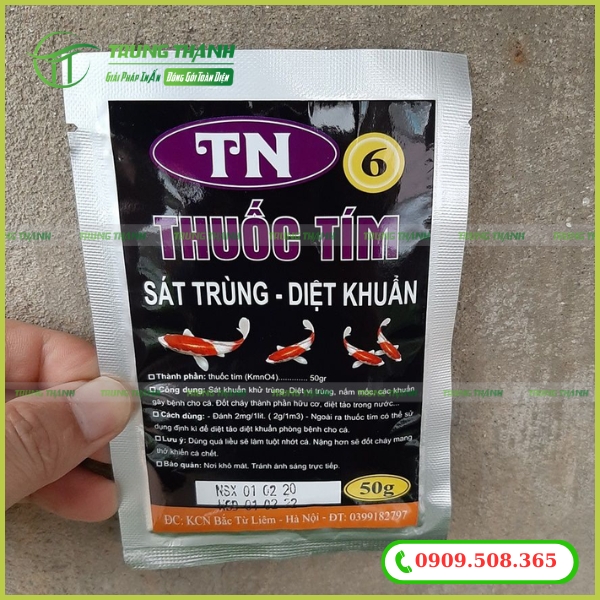 In túi thuốc thủy sản có logo thông tin sắc nét