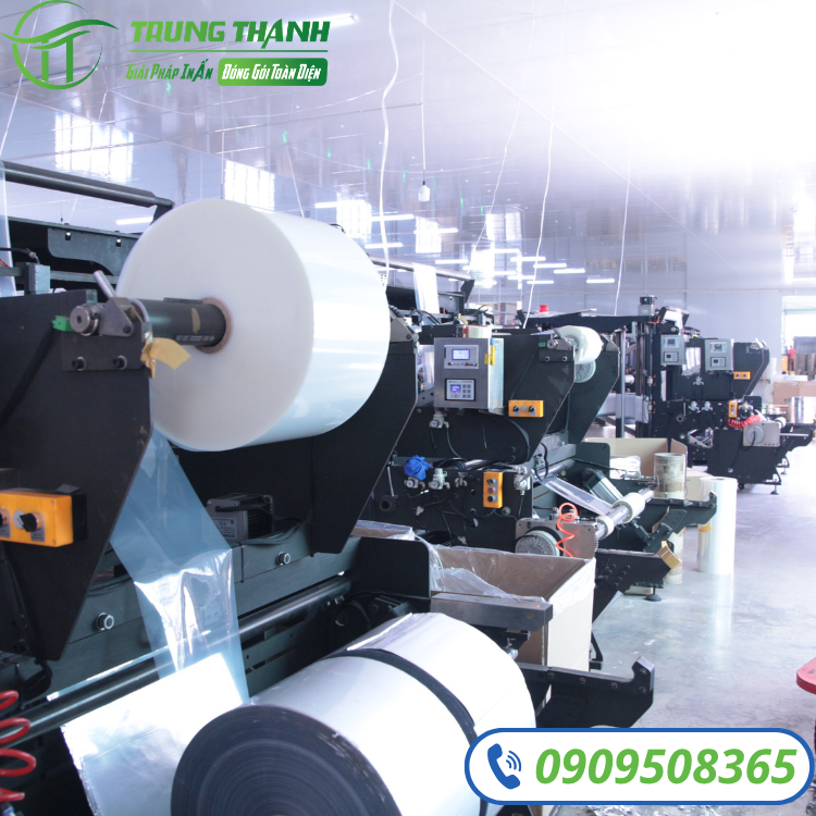 Xưởng sản xuất túi đựng mặt nạ tại Trung Thành
